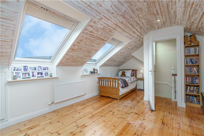 18 Glencairn Park, The Gallops, Leopardstown,   Dublin 18