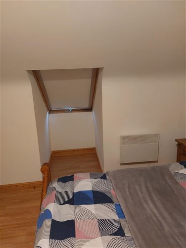 28 Gort Na Ri, Gort, Galway