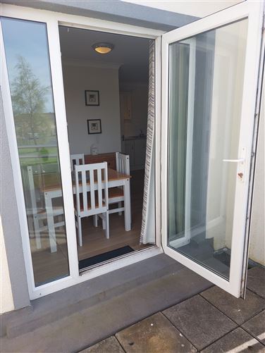28 Gort Na Ri, Gort, Galway