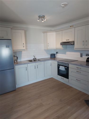 28 Gort Na Ri, Gort, Galway