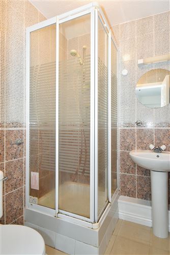11 Arasain na Mara, Salthill, Galway City