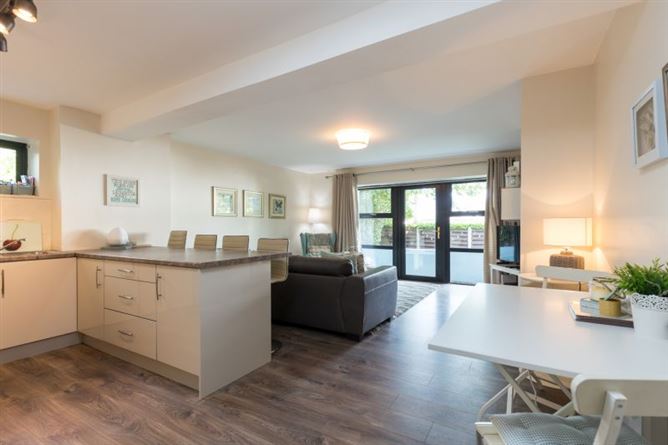 No.2 Bayside Court, Rosslare Strand, Wexford