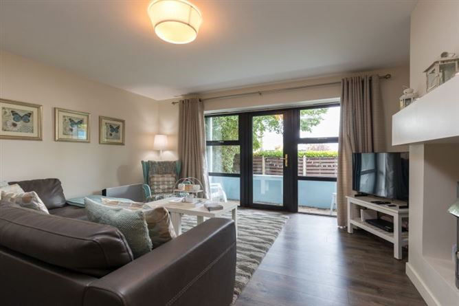 No.2 Bayside Court, Rosslare Strand, Wexford