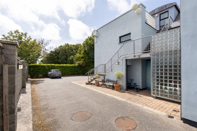 No.2 Bayside Court, Rosslare Strand, Wexford