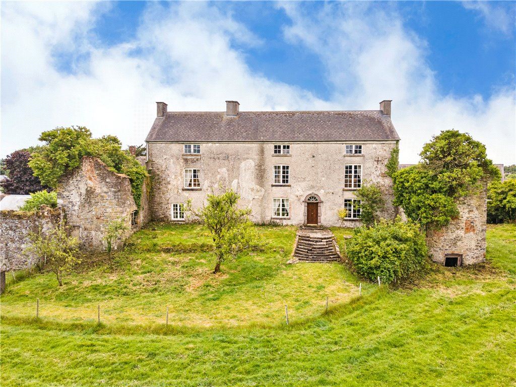 Moate Castle, Mainstreet, Moate, Co. Westmeath
