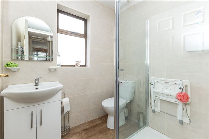 18 Cherrybrook Drive, Drogheda, Louth