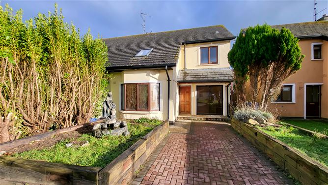 8 Beachside Lawn, Riverchapel, Courtown, Gorey, Wexford