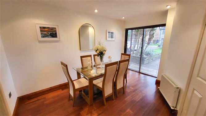 8 Beachside Lawn, Riverchapel, Courtown, Gorey, Wexford