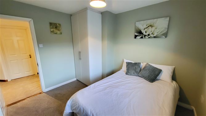 8 Beachside Lawn, Riverchapel, Courtown, Gorey, Wexford