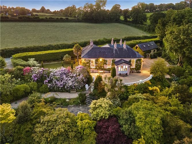 Edendale and Eden Lodge, Kilbride, Nr. Brittas Bay, Co. Wicklow