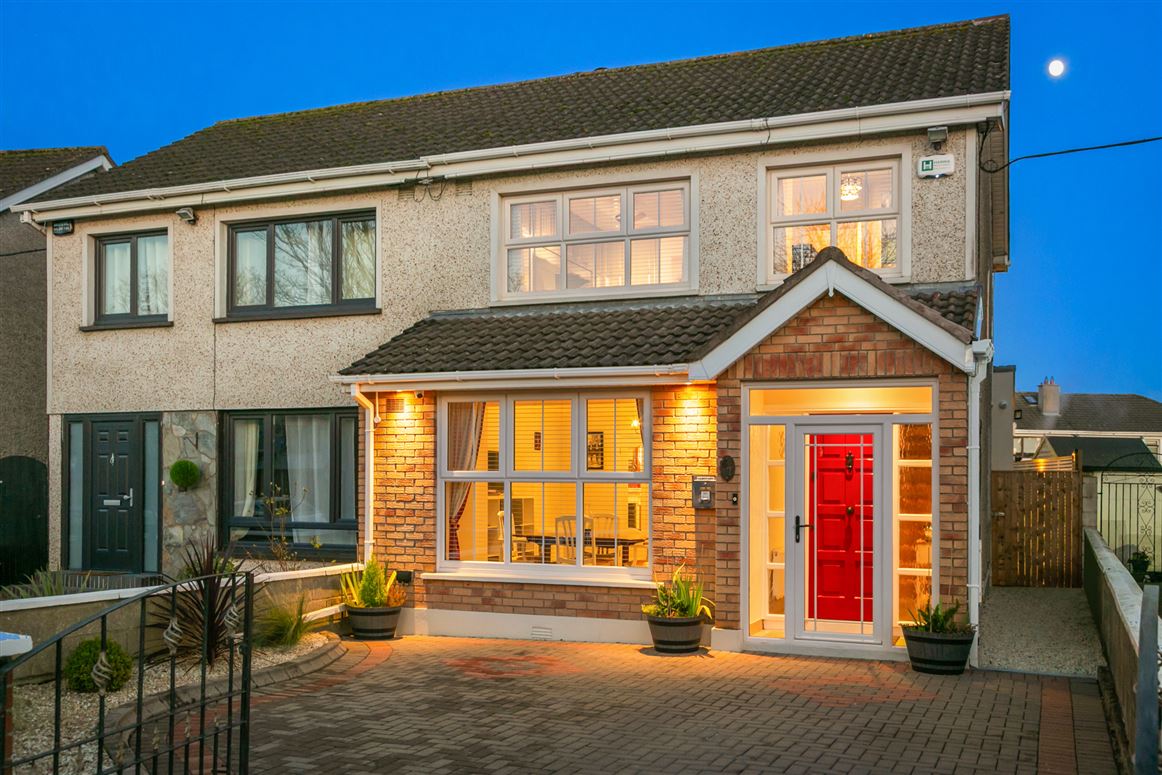 67 Hillcrest Walk, Lucan, Co.Dublin