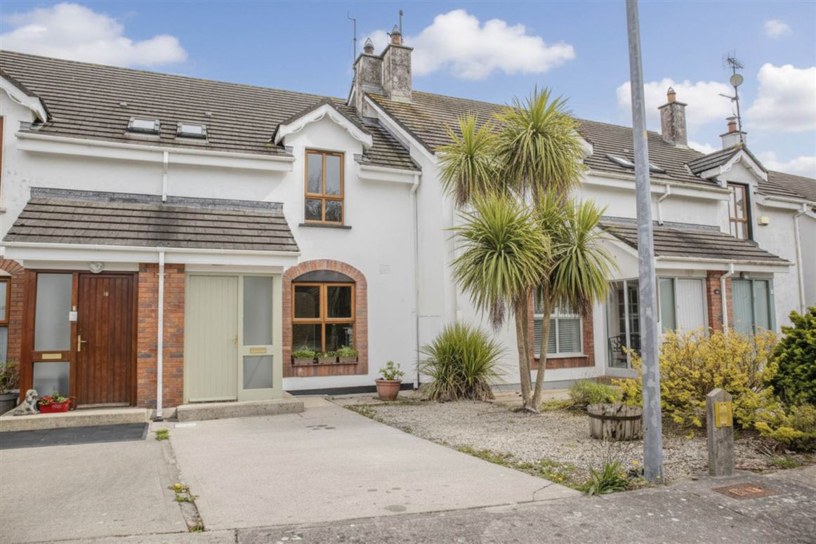 15 Tinteskin Close, Kilmuckridge, Co. Wexford