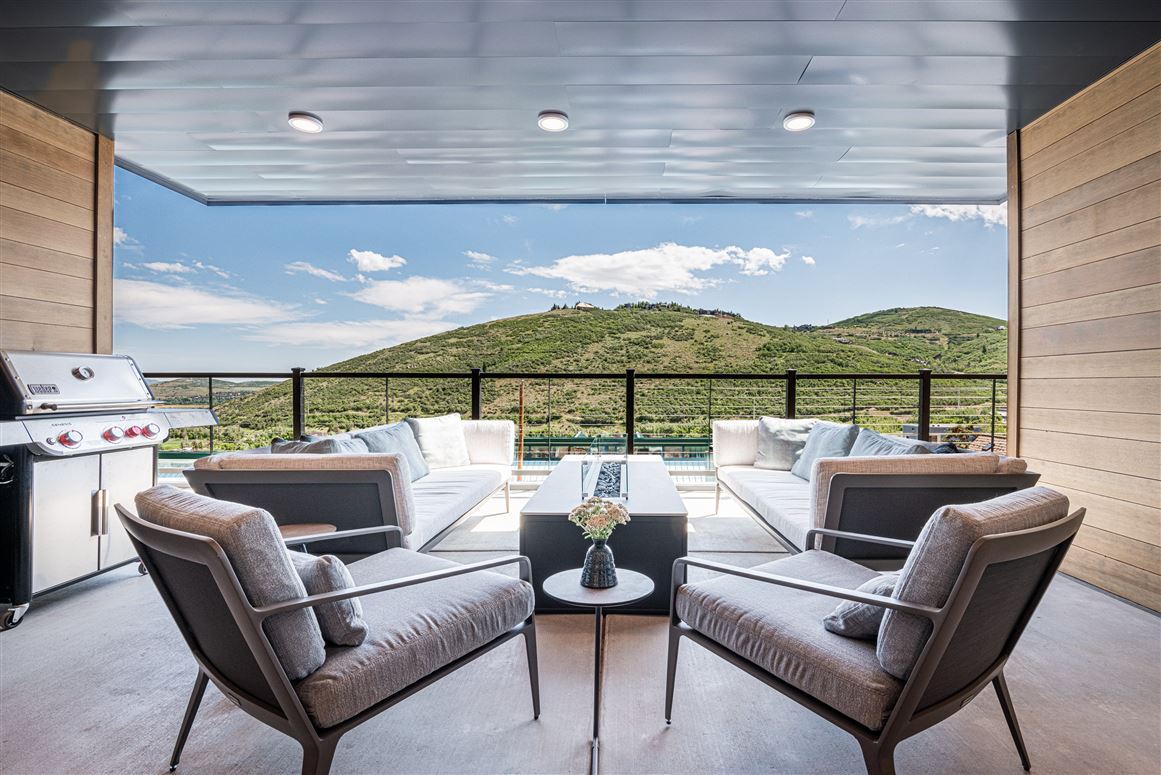 Apex Outlook,Park City,Utah,USA