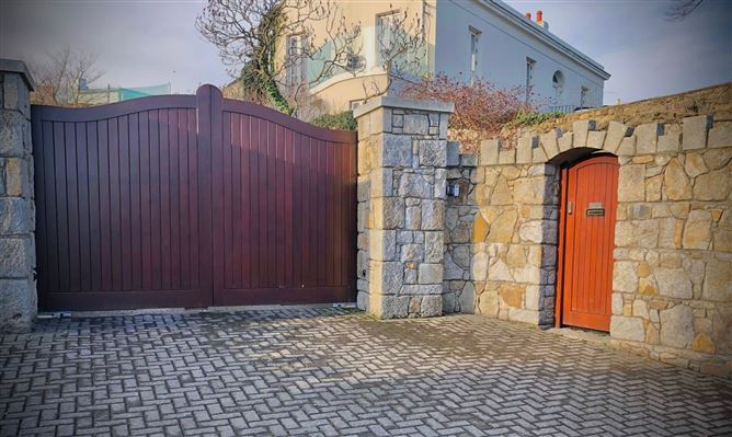 Rock House, 91 Coliemore Road, Dalkey, Co. Dublin