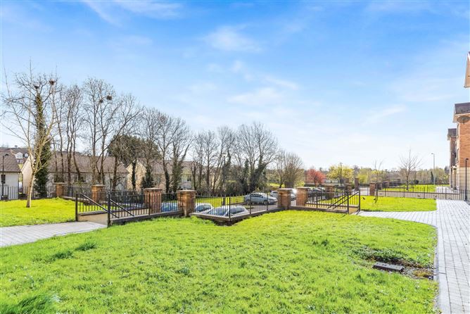 30 Kempton Court, Cavan