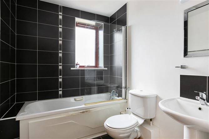 157 Adamstown Avenue, Adamstown, Co. Dublin