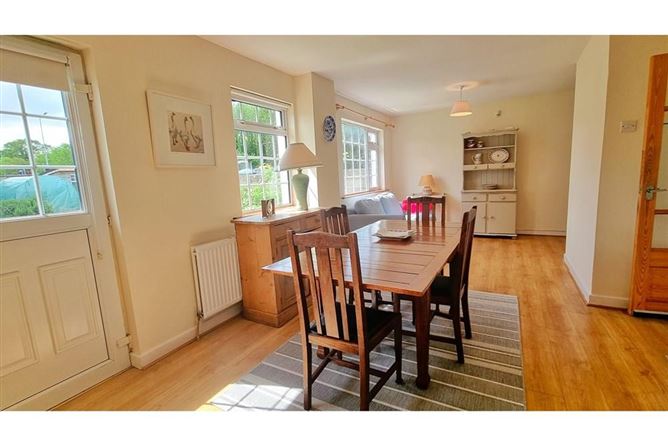39 The Grove, Kingswood Heights, Kingswood, Dublin 24