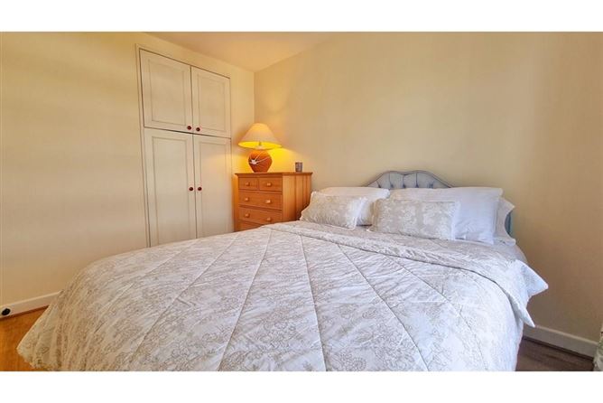 39 The Grove, Kingswood Heights, Kingswood, Dublin 24