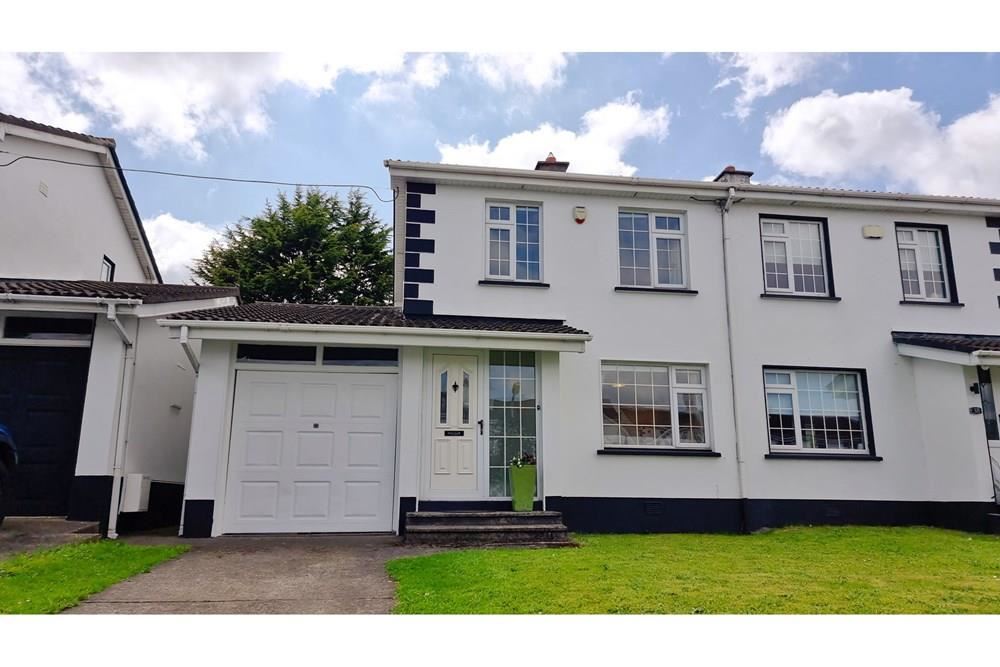 39 The Grove, Kingswood Heights, Kingswood, Dublin 24