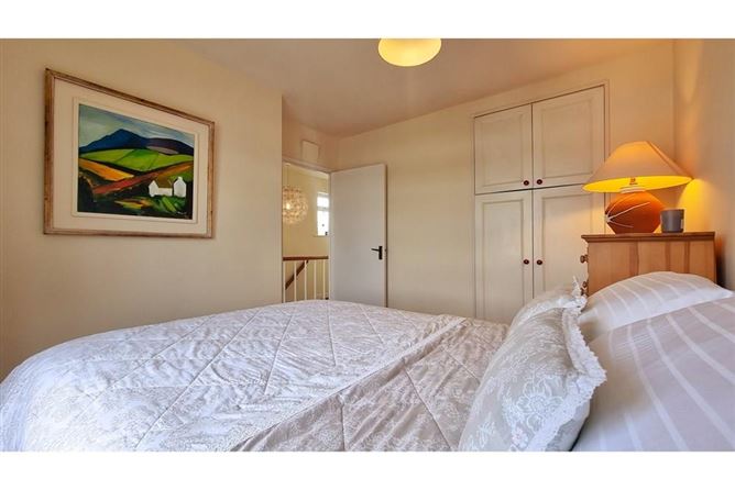 39 The Grove, Kingswood Heights, Kingswood, Dublin 24