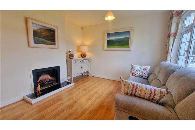 39 The Grove, Kingswood Heights, Kingswood, Dublin 24
