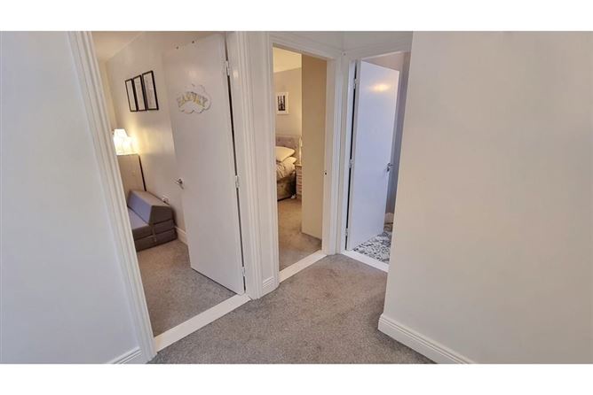 39 Hunters Court, Ballycullen, Dublin 24