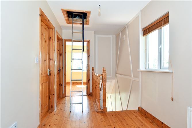 2 Castlegrounds, Cummer, Tuam, Co. Galway