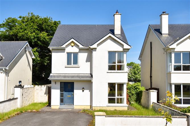 2 Castlegrounds, Cummer, Tuam, Co. Galway