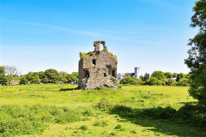 2 Castlegrounds, Cummer, Tuam, Co. Galway