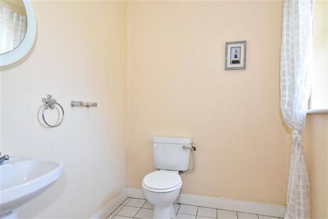 2 Castlegrounds, Cummer, Tuam, Co. Galway