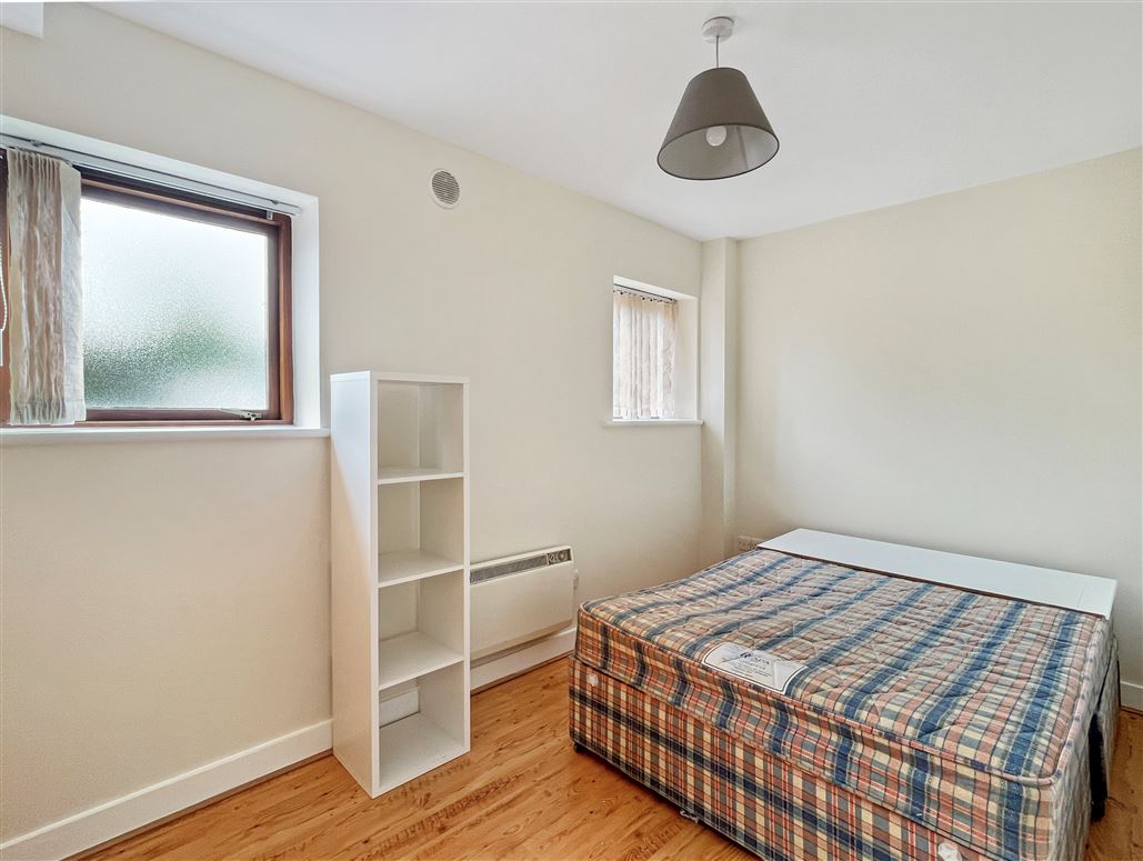 Apartment 1 Sailin, Wellpark, Galway