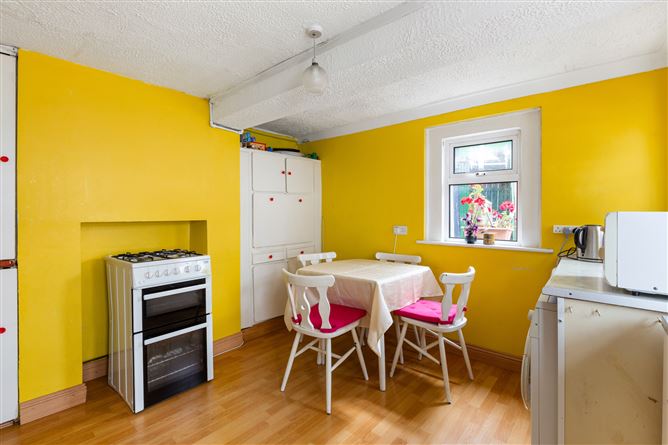 12 St David's Terrace, Blackhorse Avenue, Dublin 7