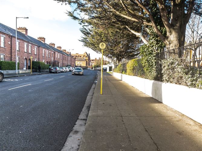 12 St David's Terrace, Blackhorse Avenue, Dublin 7