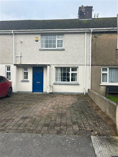 Pearse Square, Carrick-on-Suir, Co. Tipperary