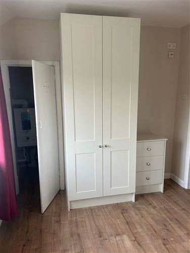 Pearse Square, Carrick-on-Suir, Co. Tipperary