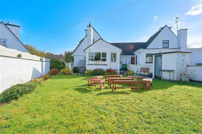 6 St. Michael's Terrace, Clarecastle, Co. Clare