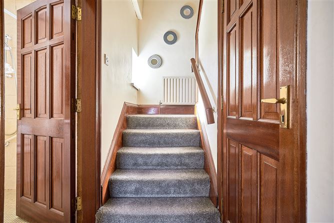6 St. Michael's Terrace, Clarecastle, Co. Clare
