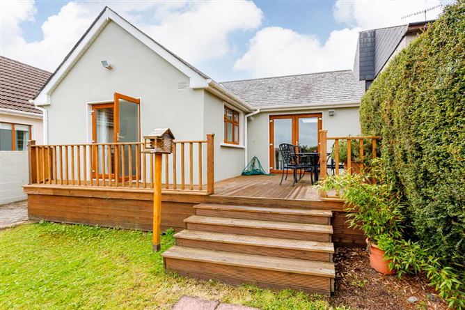 1 Newtown Clarke Cottage, Old Lucan Road, Palmerstown, Dublin
