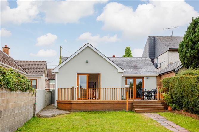1 Newtown Clarke Cottage, Old Lucan Road, Palmerstown, Dublin