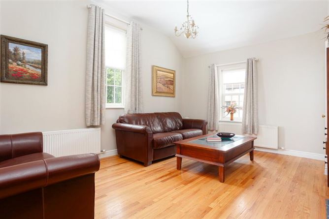 1 Newtown Clarke Cottage, Old Lucan Road, Palmerstown, Dublin