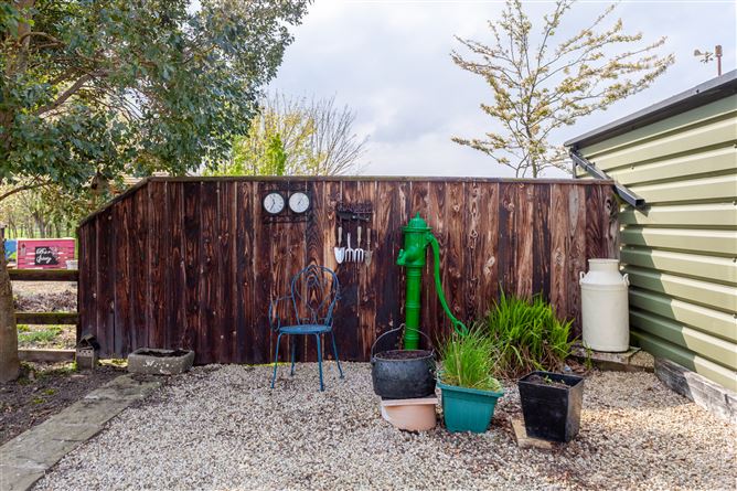 The Seasons, Quinsboro, Monasterevin, Kildare