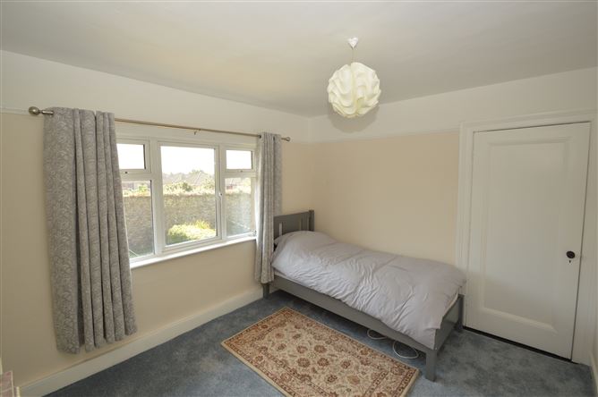  32 Saint Anne's Drive, Montenotte, Cork