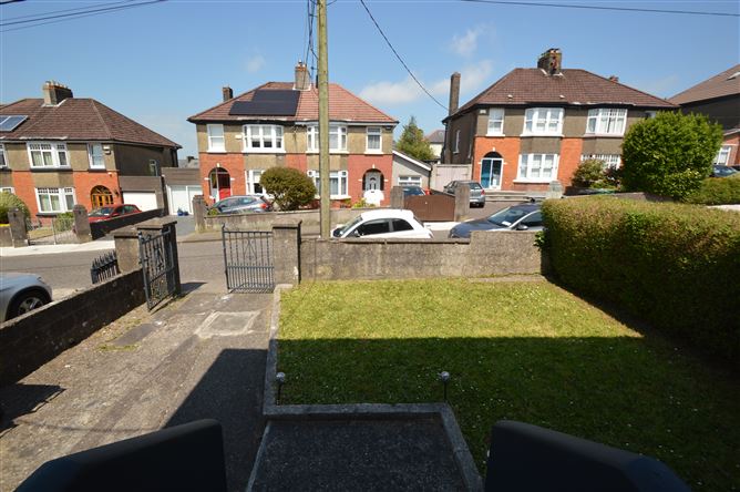  32 Saint Anne's Drive, Montenotte, Cork