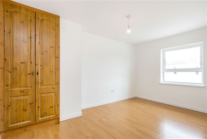 2 Broad Road, Arva, Cavan