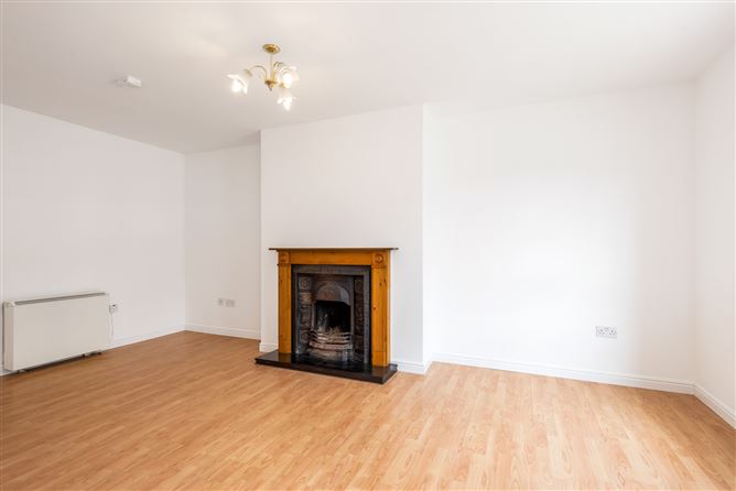 2 Broad Road, Arva, Cavan