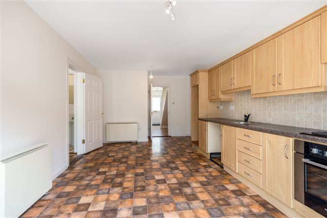 2 Broad Road, Arva, Cavan