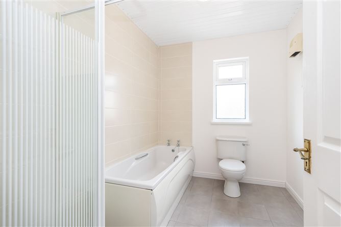 2 Broad Road, Arva, Cavan