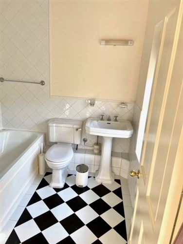 No. 4 The Lower Courtyard, Headfort Demense, Kells, Meath