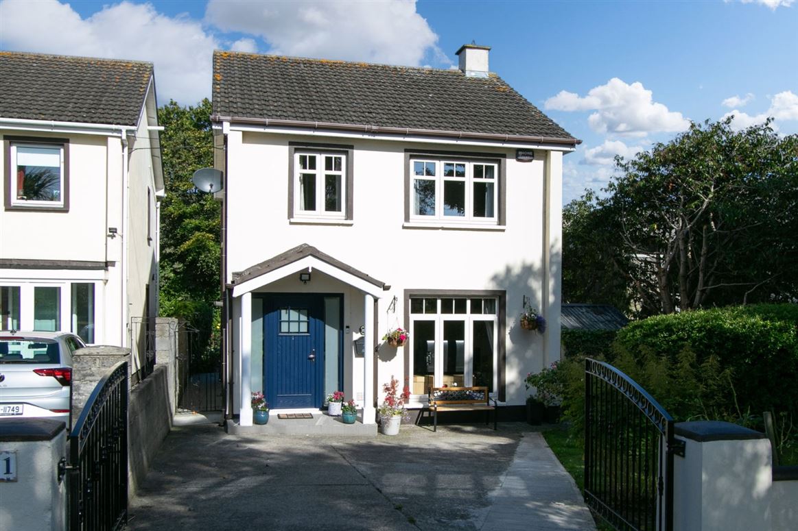 11 Cabinteely Court, Pottery Road, Dun Laoghaire, Co. Dublin