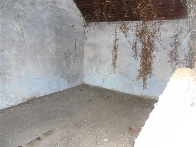 Ballintogher Village, Sligo Town, Sligo